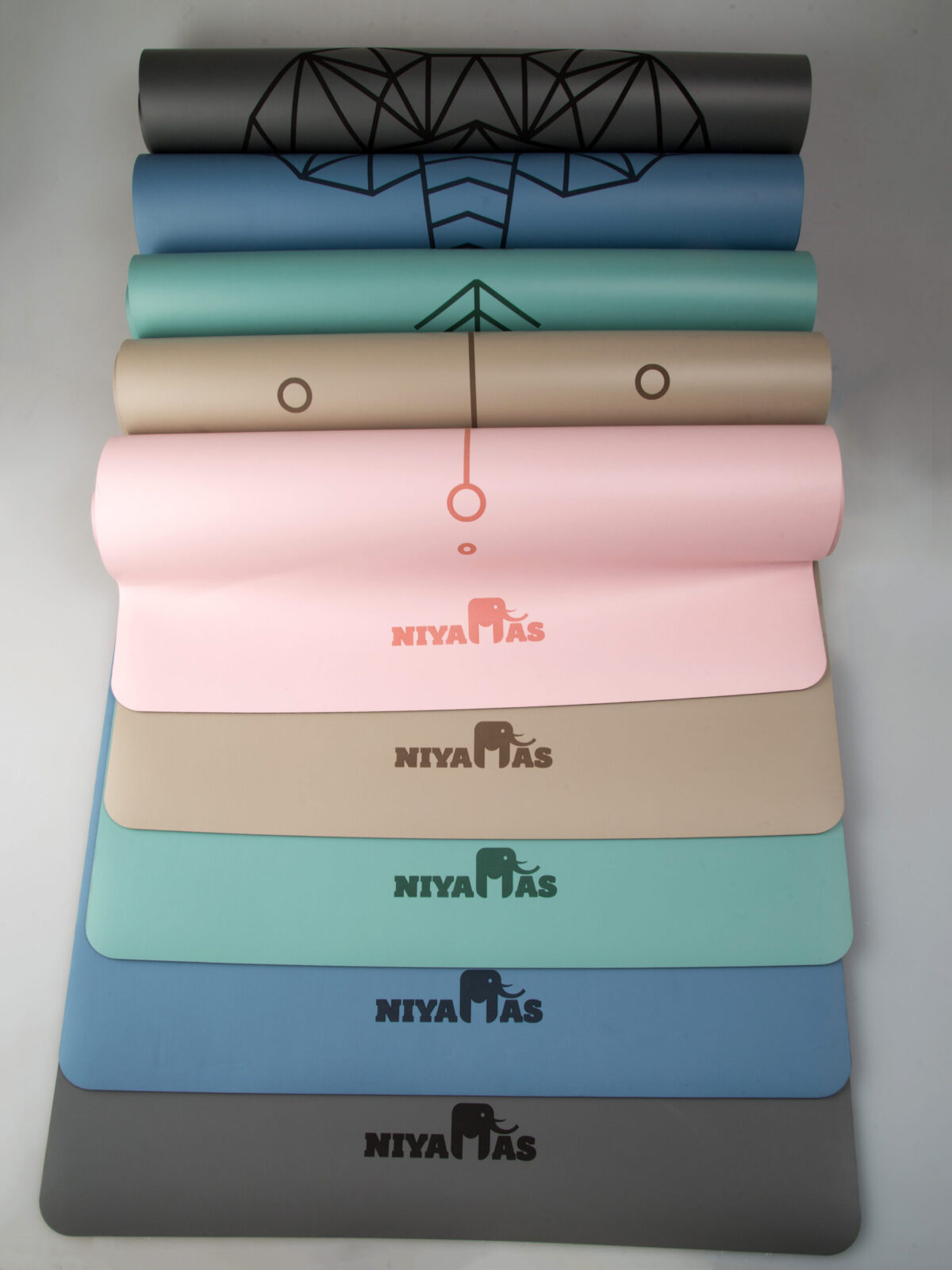Niyamas Yoga Mat Pro Gaja Grey (183x68x0.5cm) with Carry Strap - Image 9