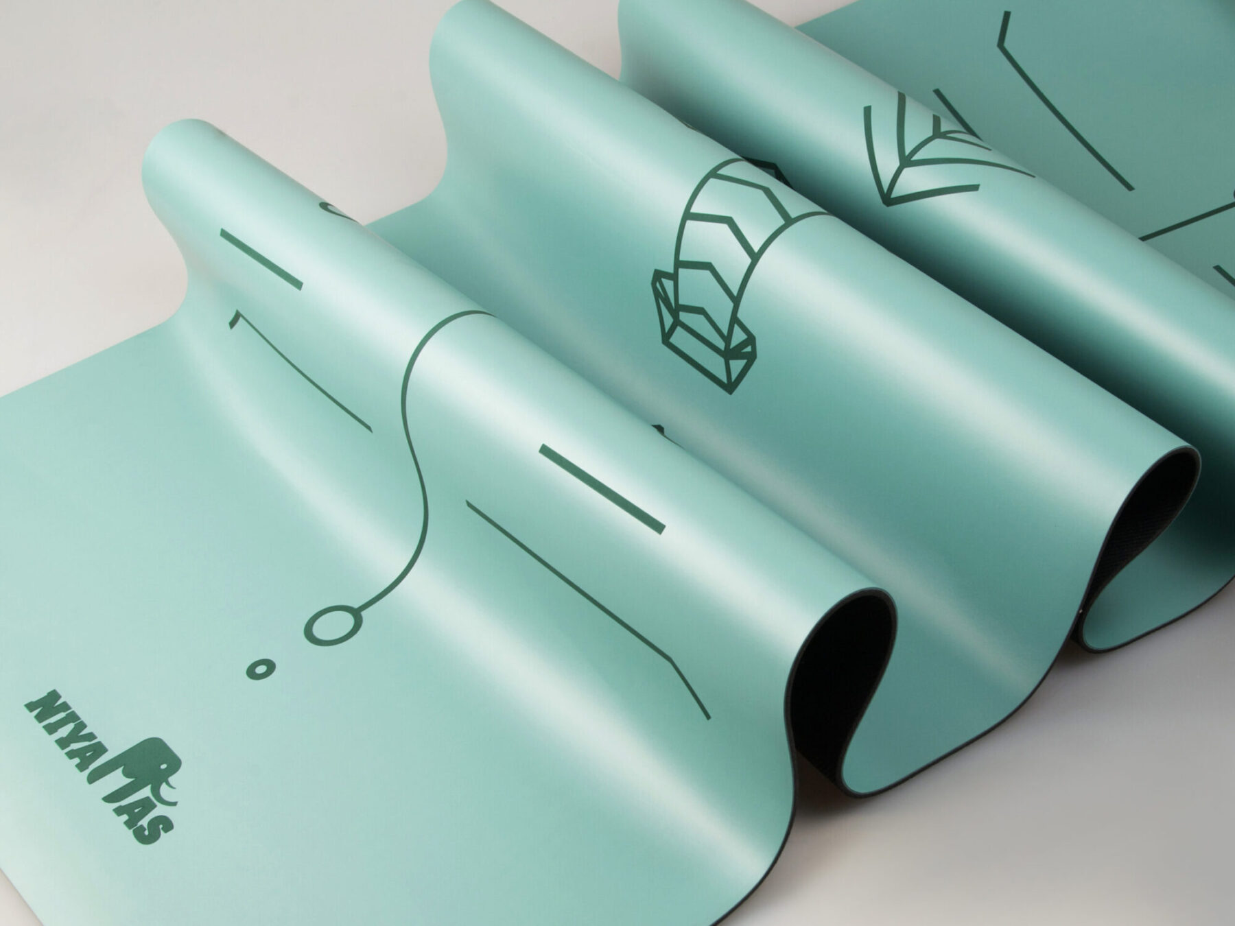 Niyamas Yoga Mat Pro Gaja Pastel Green (183x68x0.5cm) with Carry Strap - Image 3