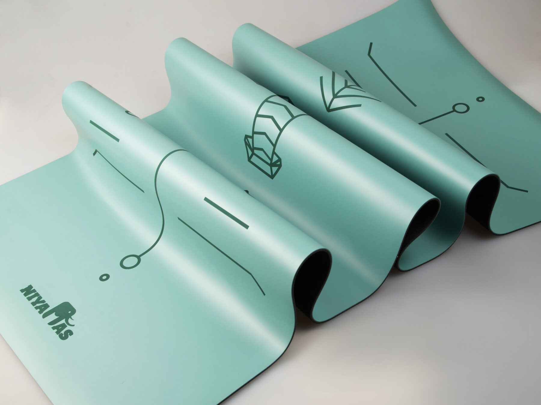 Niyamas Yoga Mat Pro Gaja Pastel Green (183x68x0.5cm) with Carry Strap - Image 4